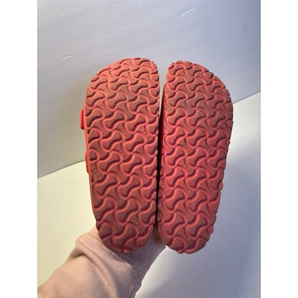 Birkenstock Pink Fosm Sandals (size 6) - Picture 5 of 12